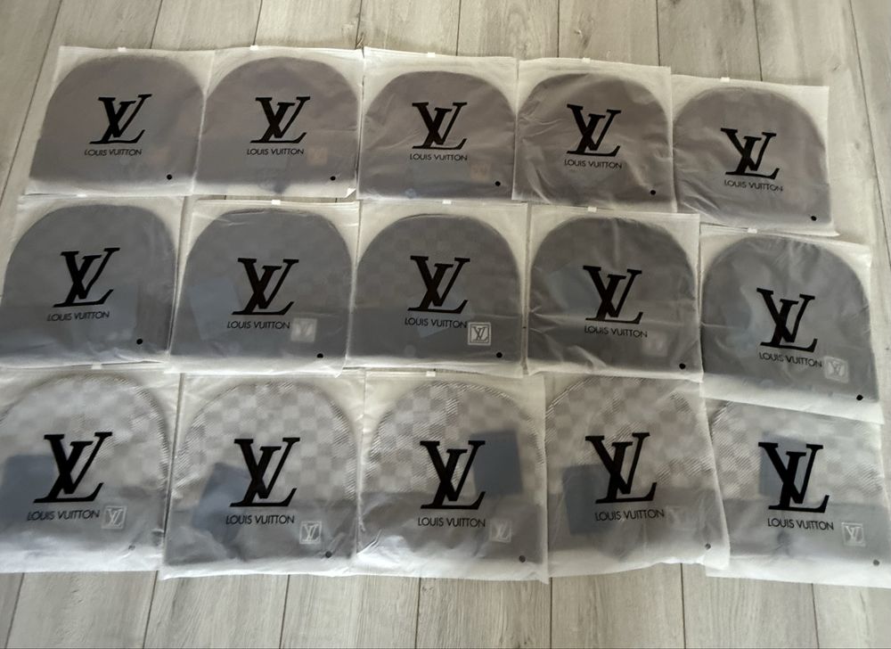 Шапка louis Vuitton