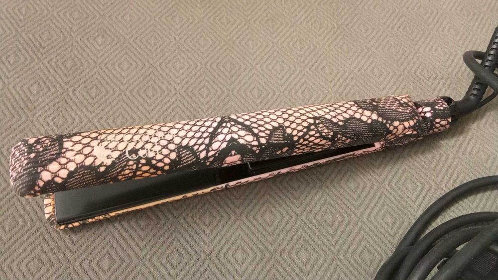 Aparat de îndreptat Golden Curl - calitate de marcă