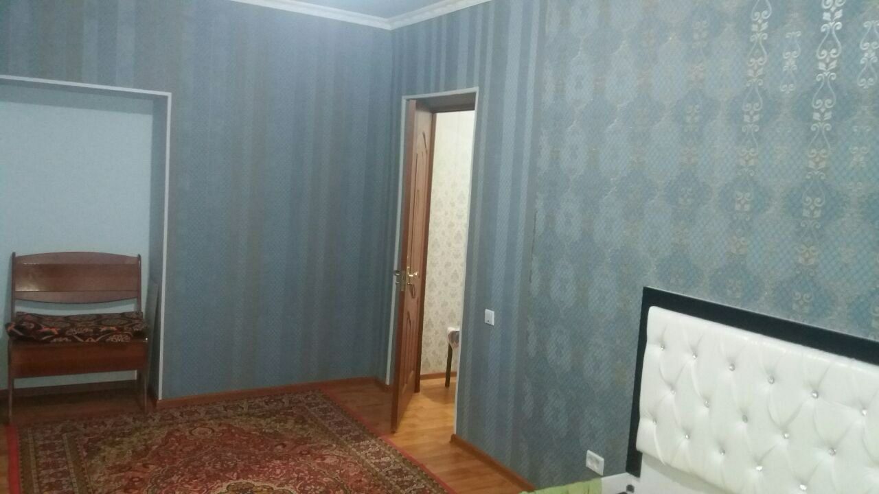 Сдаю 2 комнатная квартира в центре города на Урде, с обстановкой...