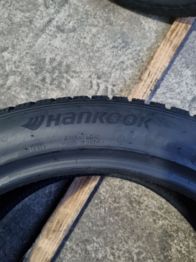 2 anvelope iarna ca si noi HANKOOK 255/45/20 DOT 2020 PRET PER BUCATA