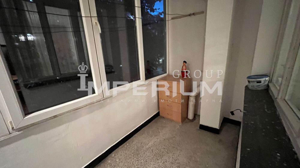 Многостаен 110кв.м апартамент под наем в района на Окръжна болница, г