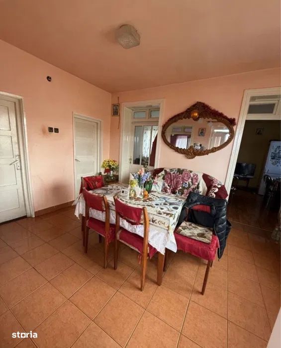 Casa de vanzare Dambul Rotund, zona Partizanilor