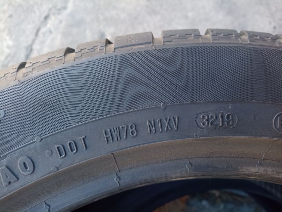 4 anvelope de iarna Continental 225/50 R18 dot 3219