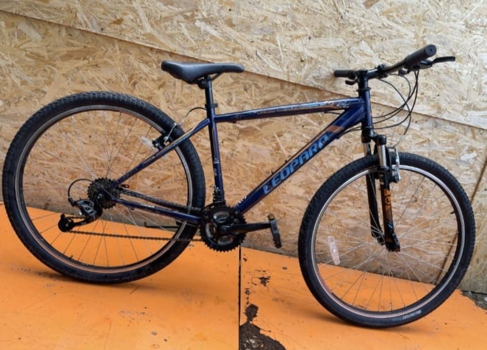 Vând bicicleta  3x7