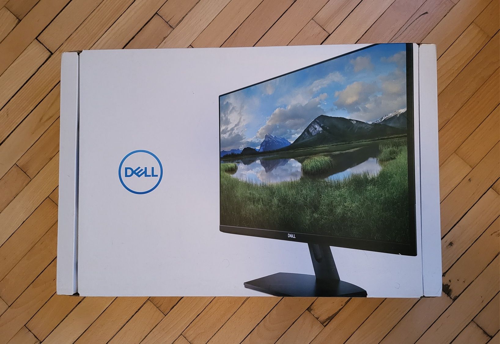 Монитор Dell 24"