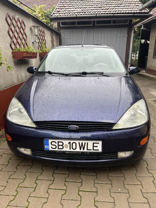 Vând Ford Focus Daw