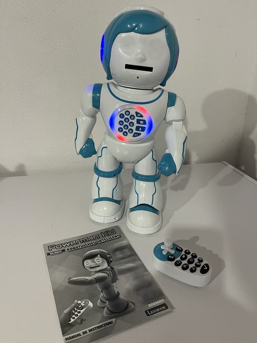 Robot inteligent Powerman kid stare perfecta
