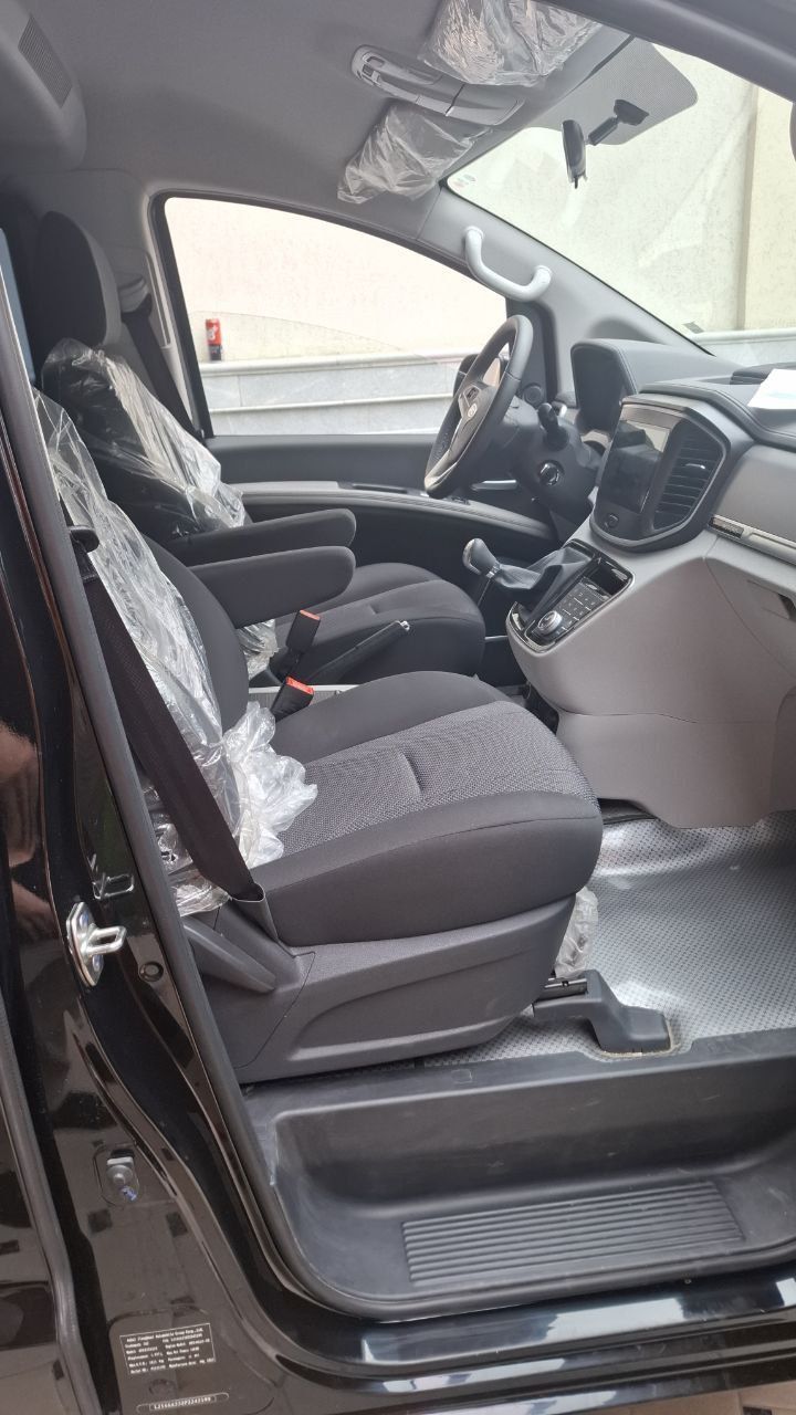 JAC M4 Microbus 9.500  puli borlar banki bor