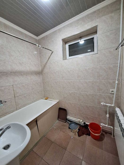 Продается квартира Урикзор, 2/3/4, 62кв.м. 77-серия.