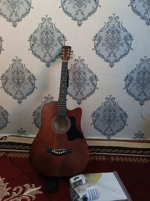 Гитара акустика 38 размер