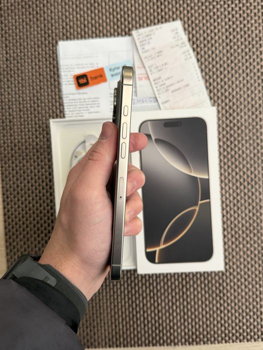 КАТО НОВ! *ЛИЗИНГ* iPhone 16 Pro Max 256Gb Natural Titanium / 24М Гар