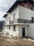 Casa Bujoreni 7km de Rm Valcea, pretabila pensiune 9 camere