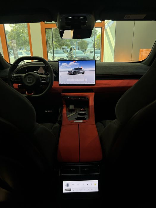 Zeekr 001 fr full 2025