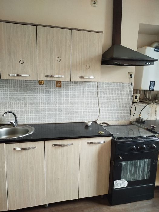 Asr ko'cha DARMON klinika yonida Uy sotiladi 1 xonali uy sotiladi