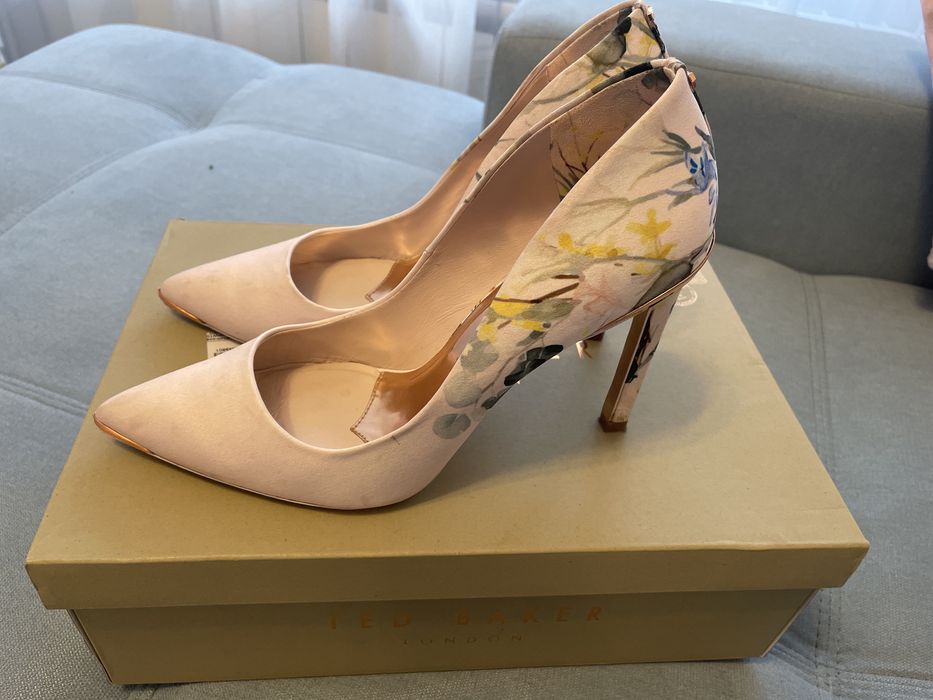 Обувки Ted Baker