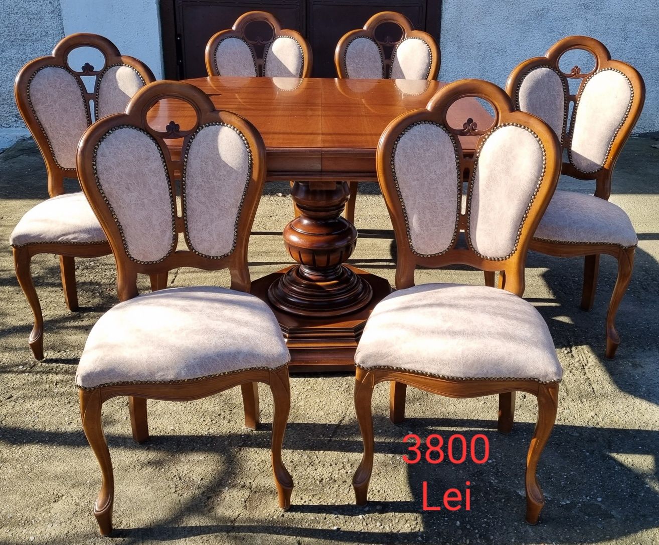 Masa cu scaune din lemn masiv vintage