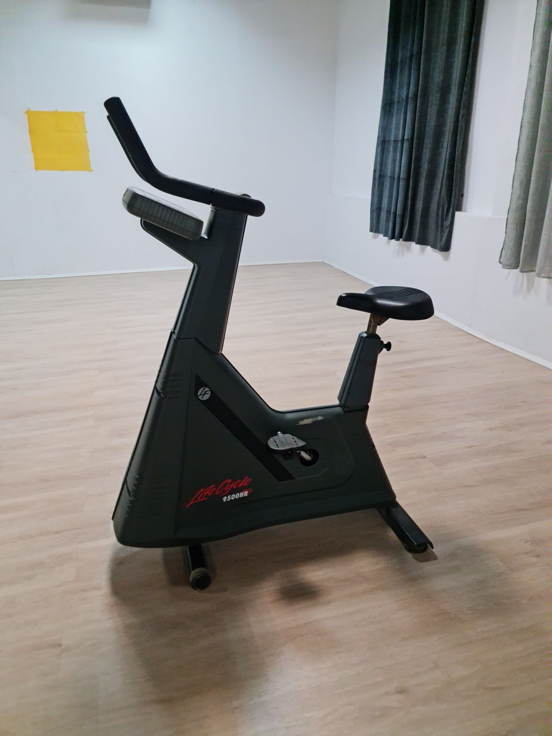 Bicicleta profesionala Lifefitness 9500 hr