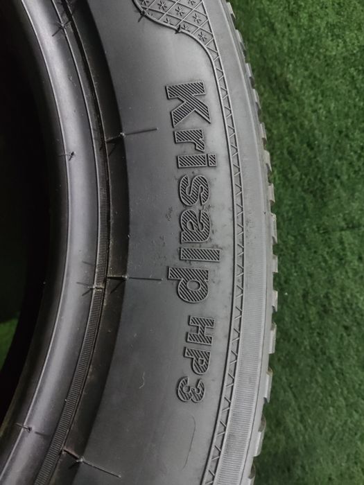 1бр. зимна гума 215/55/17 Kleber Krisalp HP3 
dot3119
8.3mm
Перфектно