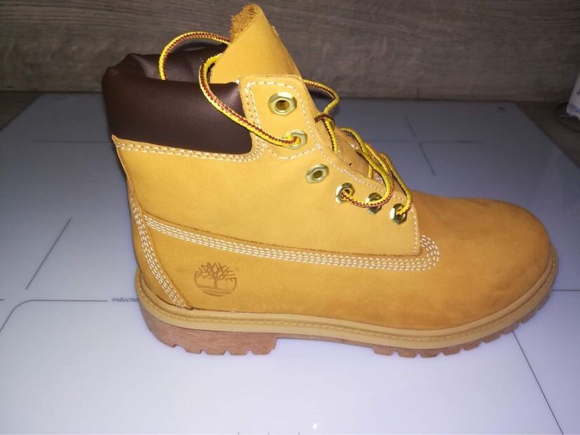 Нови дамски боти Timberland