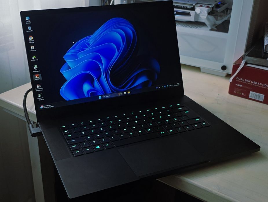 Laptop gaming Razer i7 16GB RAM RTX 2070 8GB NVMe 500GB
