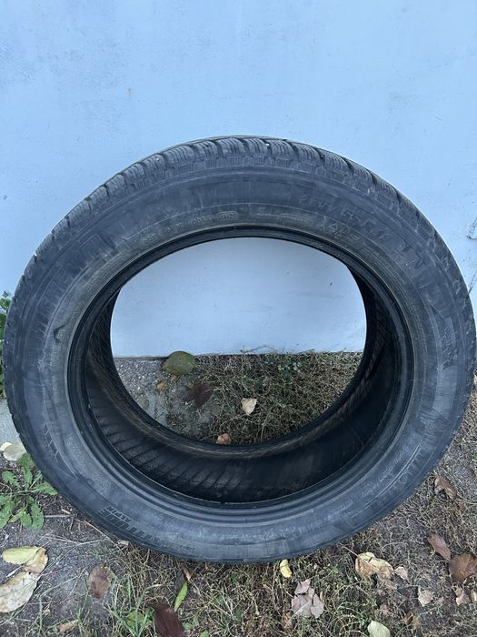 Продам комплект зимних шин Michelin