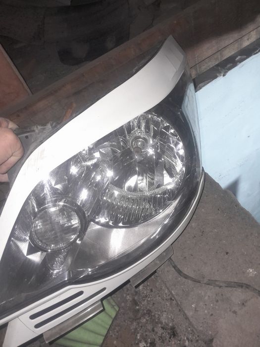 Продам фары крыло бампер на кобалть