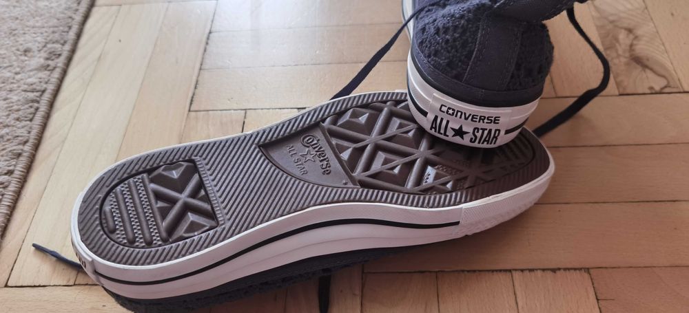 Кецове конверс converse 35 маратонки nike 36,5