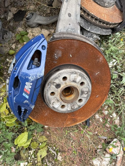 Комплект спирачни апарати с дискове БМВ Г30 М Bmw G30 M