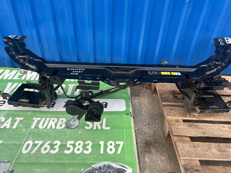Trager Range Rover Dicovery Sport 2017