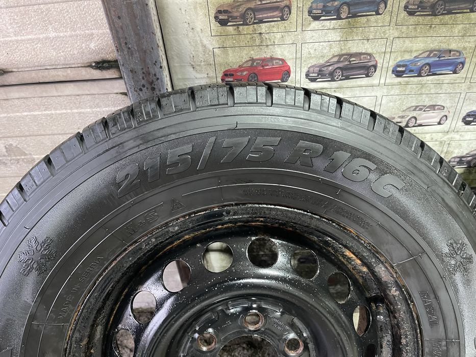 Jante Mercedes Sprinter de otel( 6 gauri)cu anvelope  iarna