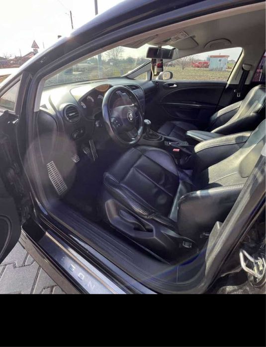 Seat leon FR 6700