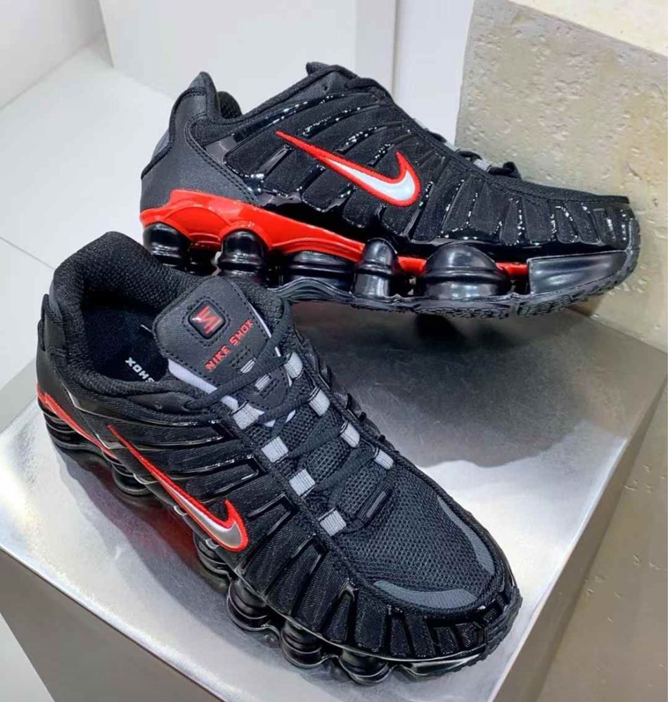Нови мъжки маратонки Nike Air Max Shox TL black red