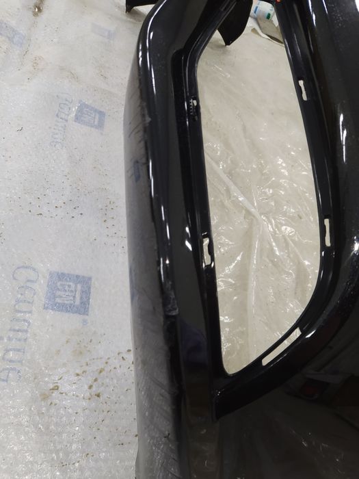 Jentra banfer sotaman. Rangi qora GBO