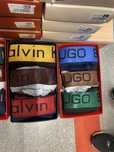 Chiloti barbati 80 lei 3 la set calvin si tommy