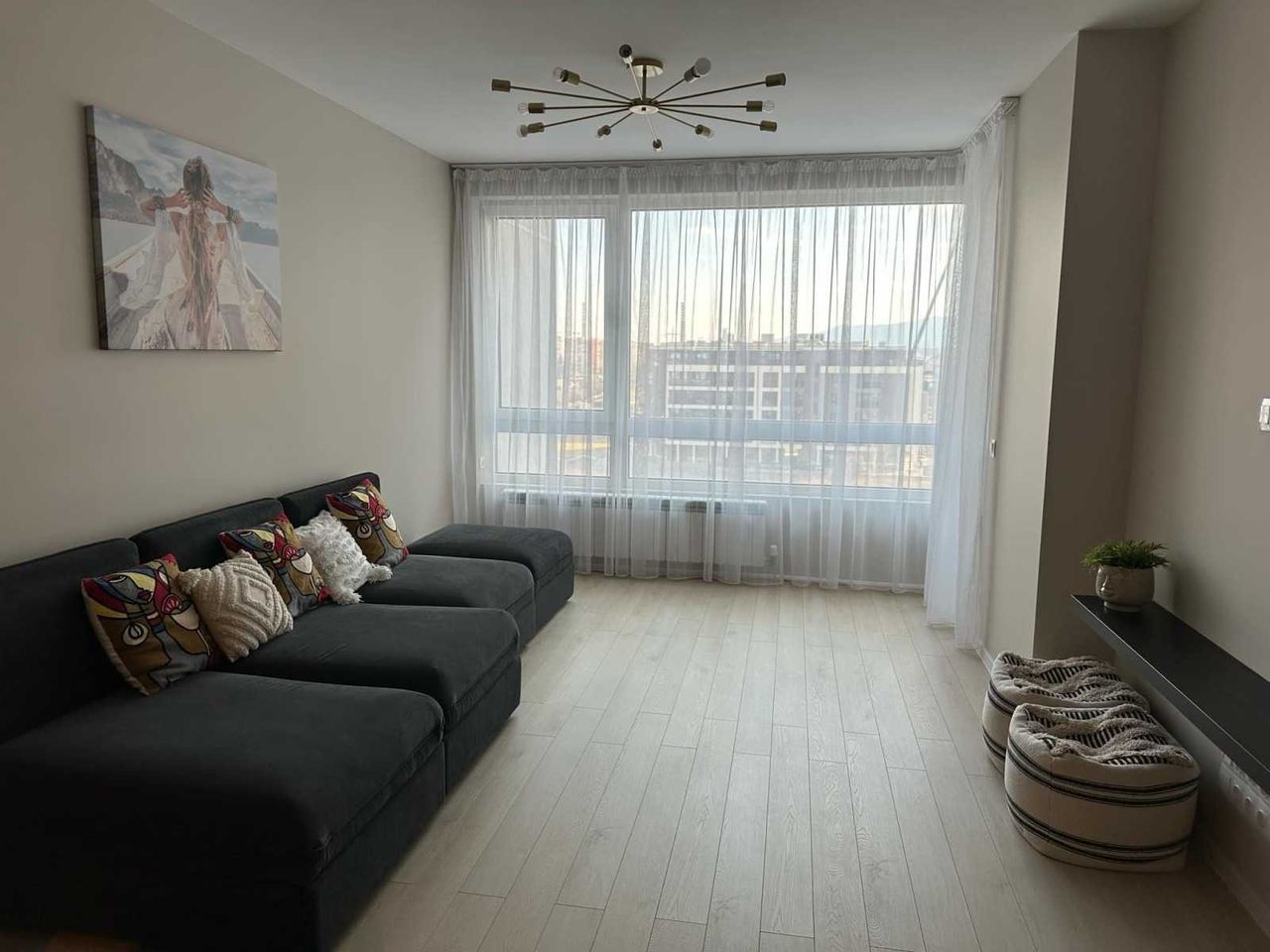 Дава се под наем Двустаен апартамент в София, Дружба 2 - 80 кв.м за 650 € - Снимка #2