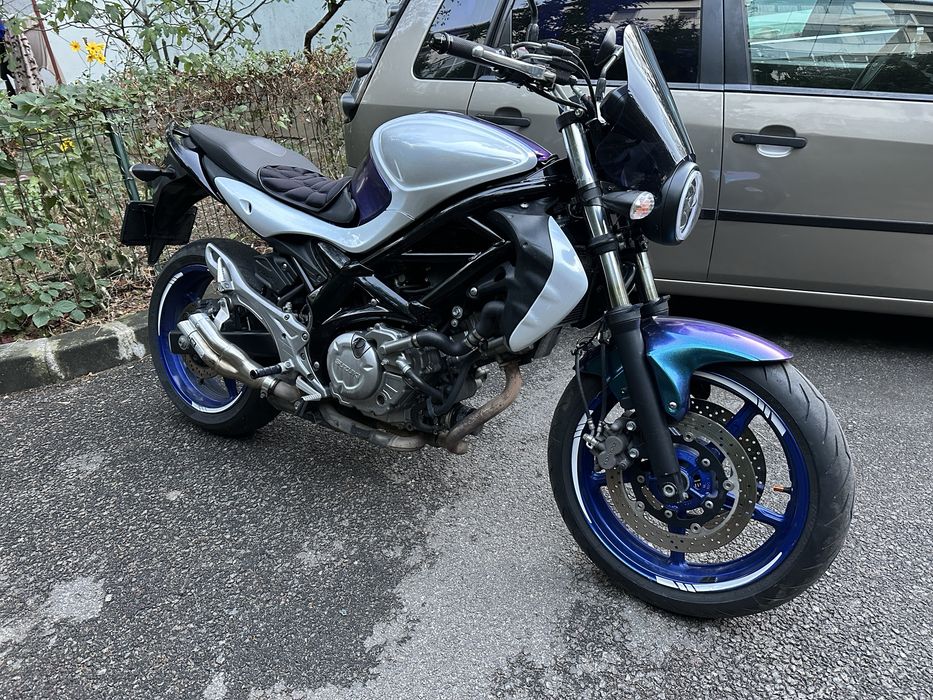 Vand sau schimb cu scuter. Suzuki gladius 2014, abs, 26k km