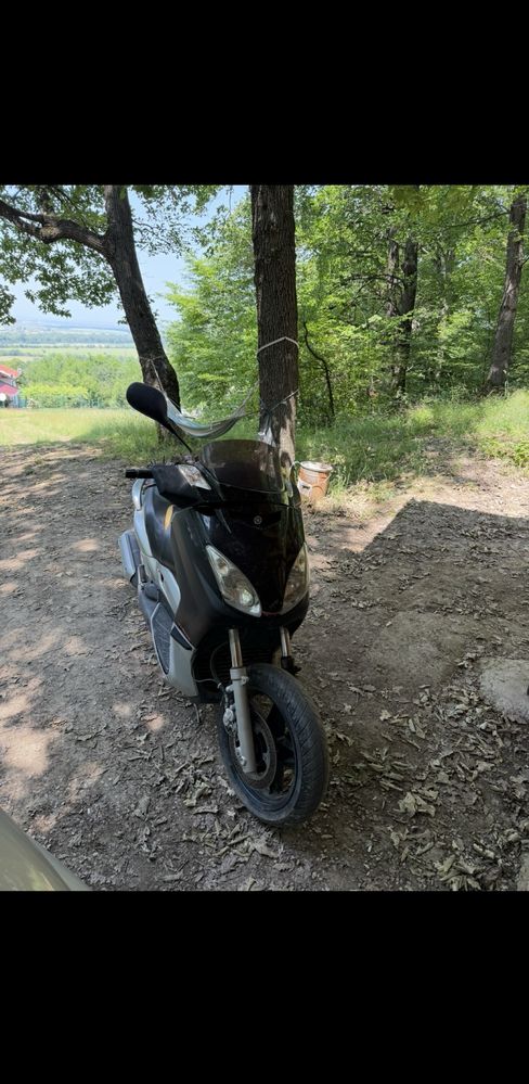 Yamaha xmax 250cc