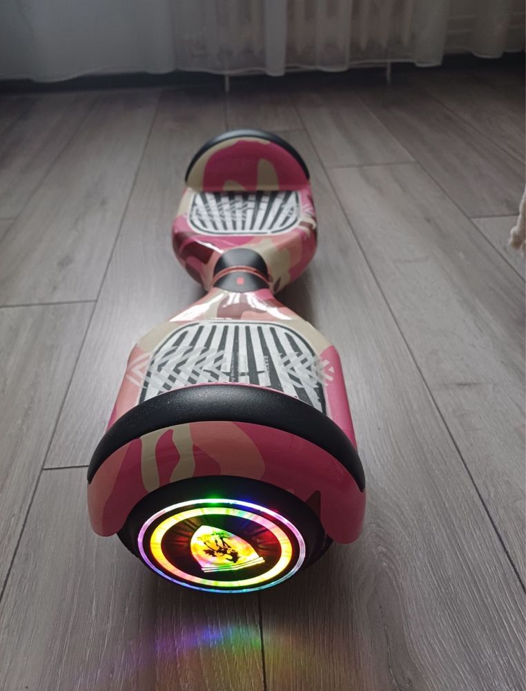 Hoverboard cu bluetooth