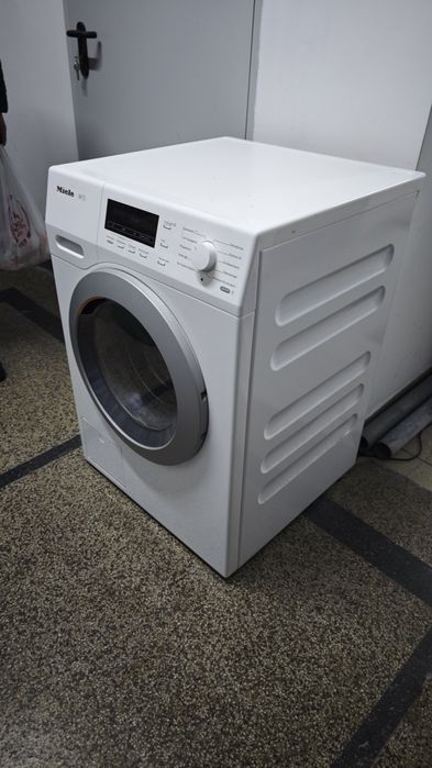 Пералня Miele W1