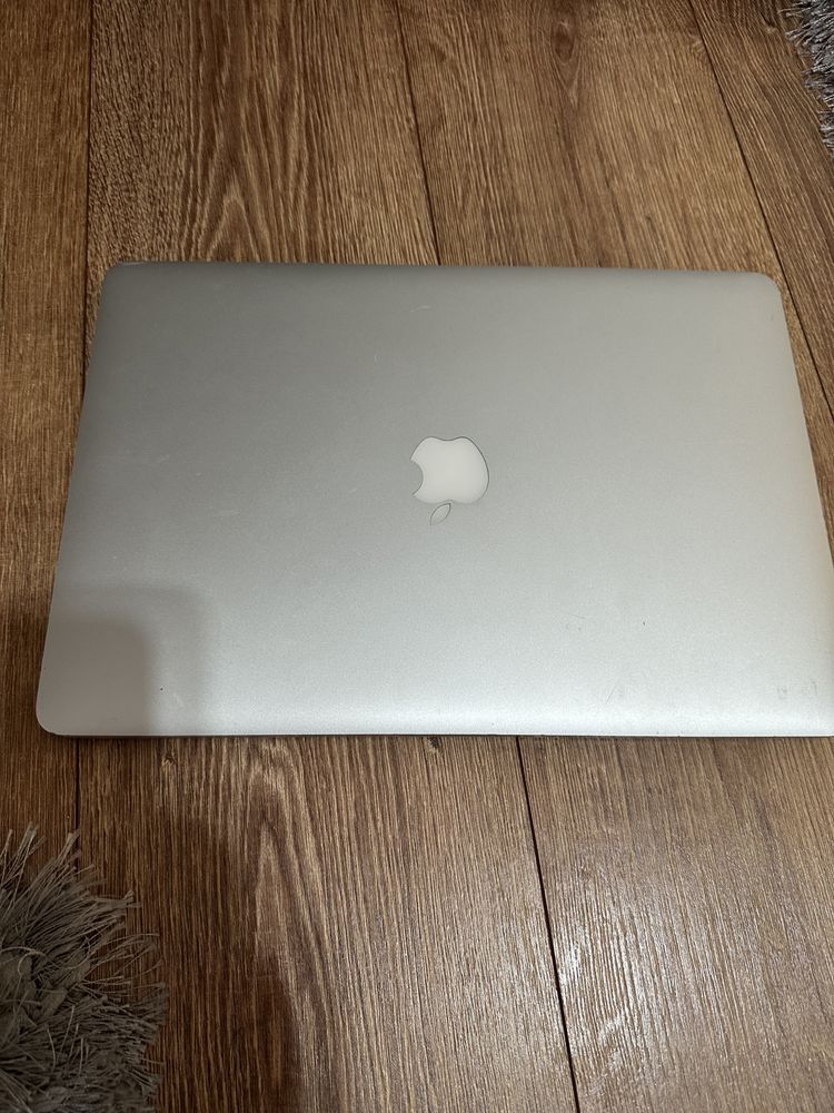 Apple MacBook pro 15 Inch i7 2012