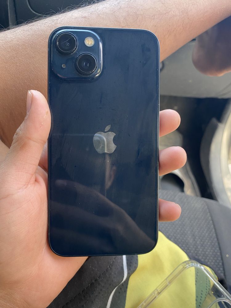 Iphone 13 без ремонт все радное строчно надо продат