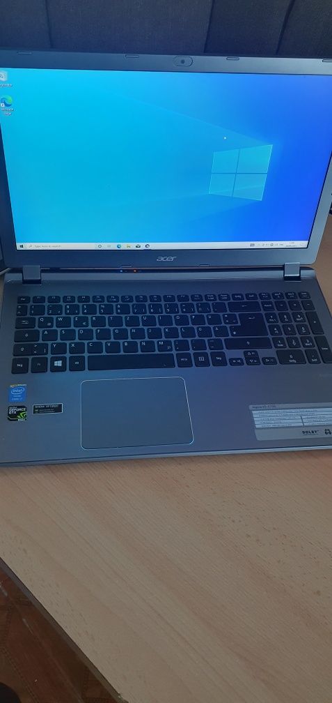 Laptop gaming Acer i7, 4GB video