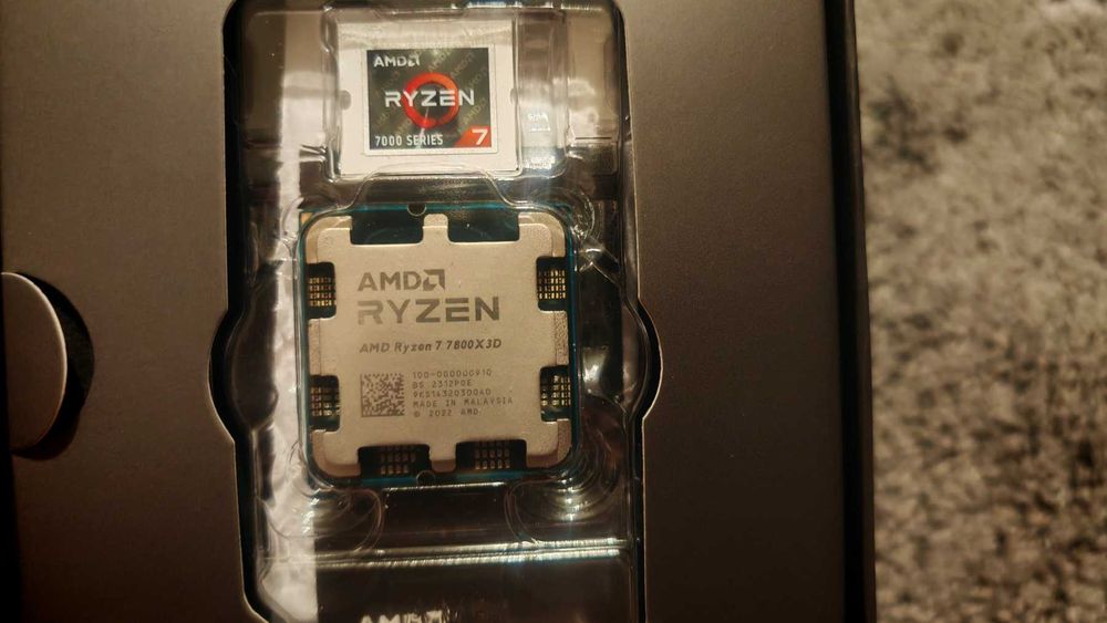 ASRock X870 Steel Legend + AMD Ryzen 7 7800X3D 96MB/120W/AM5