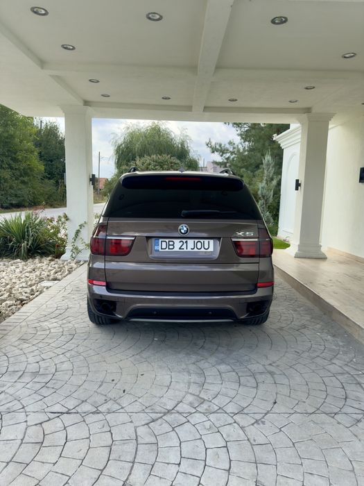 Vând BMW X5 E70 Facelift