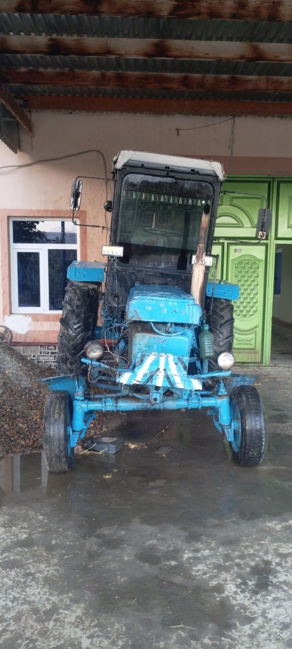 Traktor MTZ 28 alo