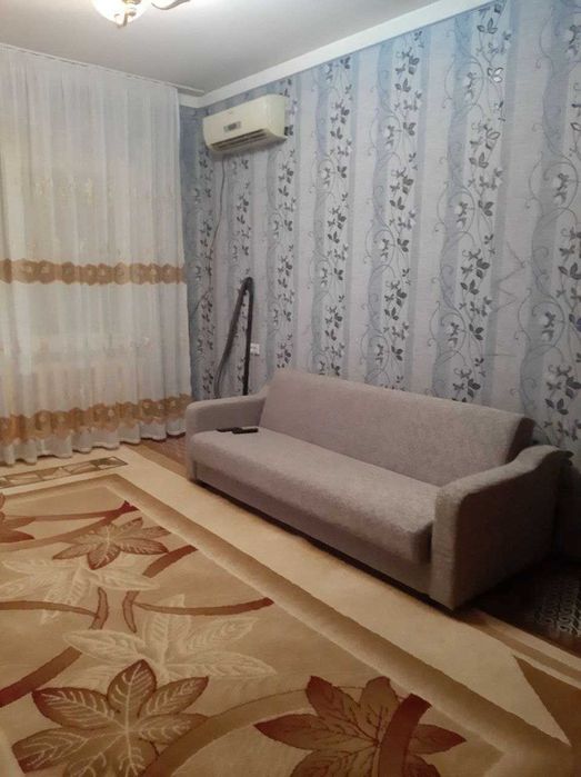 Массив Кушбеги 1/3/5 в отличном состоянии. Балкон 2*3