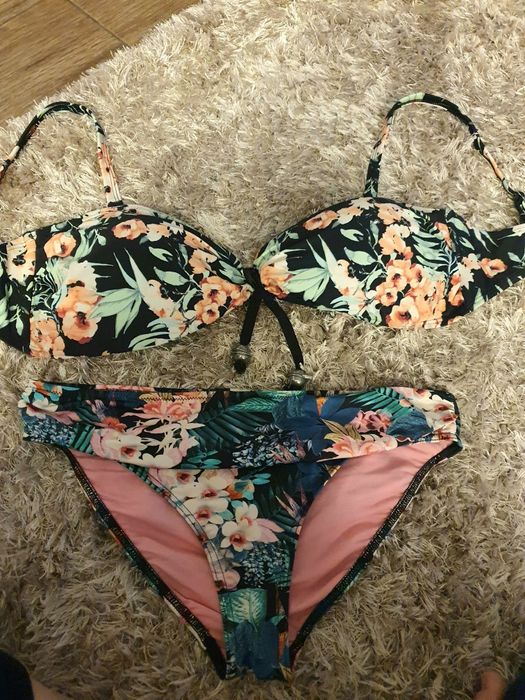 Dres/costum de baie femei