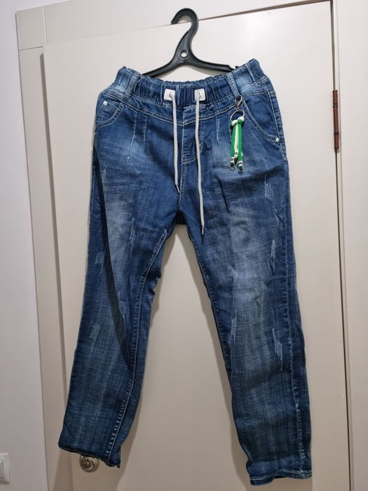 Женские джинсы - джоггеры