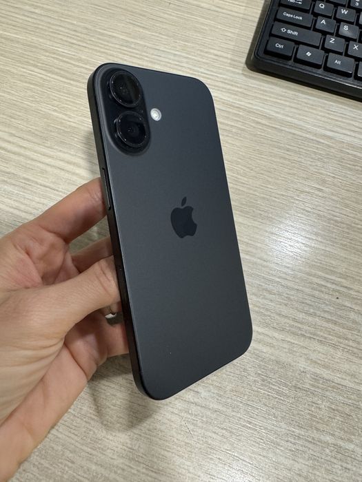 iPhone 16, 128GB, 5G, Black, Bateria 97%!!