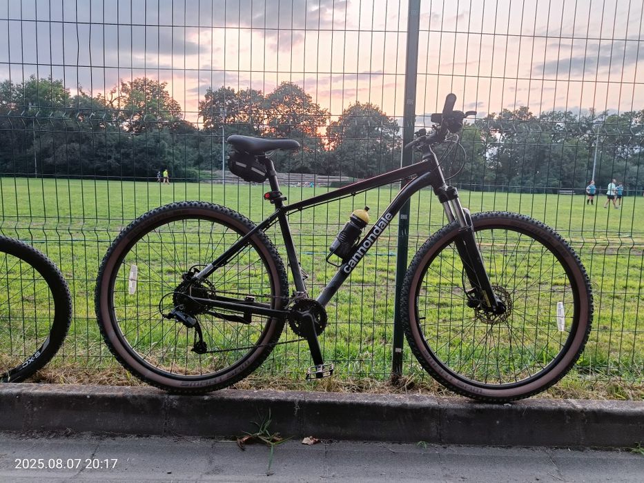 Bicicleta MTB Cannondale Trail 8